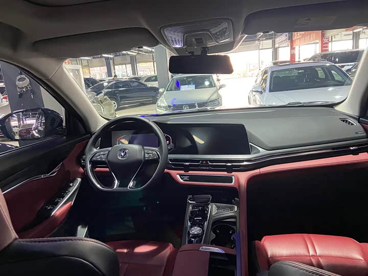 Фото 9 - Changan CS75 Plus