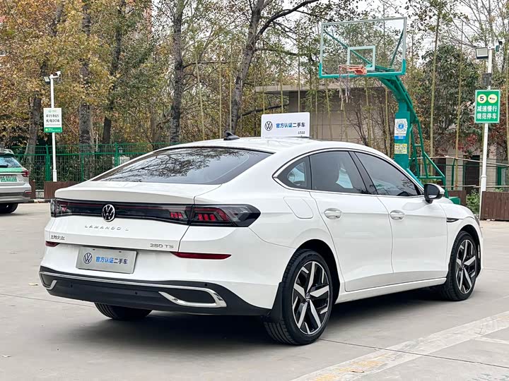 Фото 4 - Volkswagen Lamando L