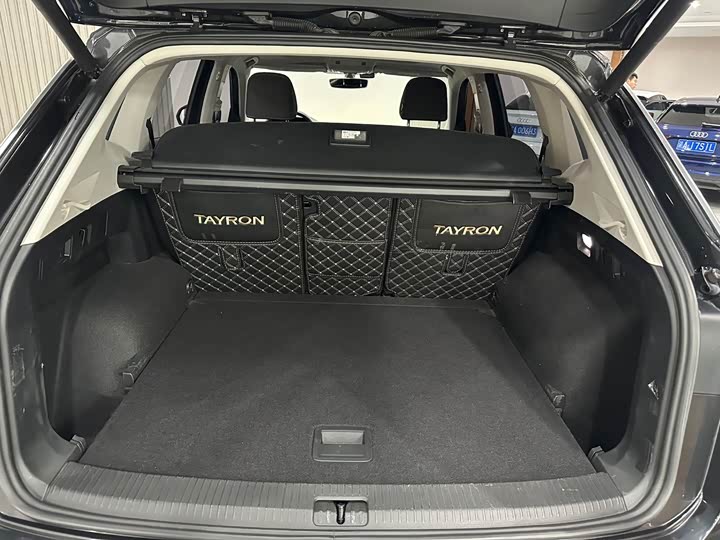 Фото 16 - Volkswagen Tayron