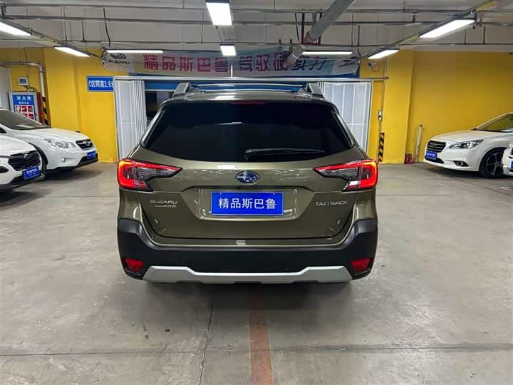 Фото 7 - Subaru Outback