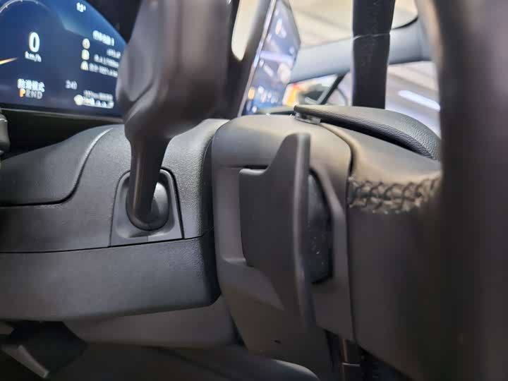 Фото 11 - Lincoln Corsair