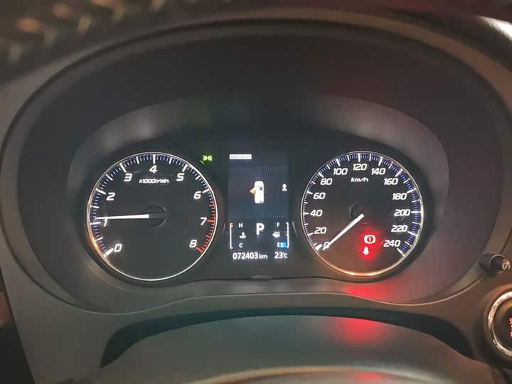 Фото 12 - Mitsubishi Outlander