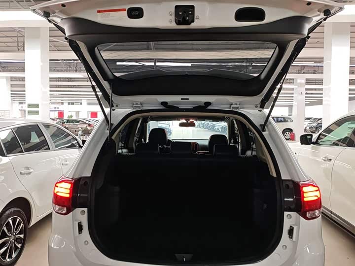 Фото 19 - Mitsubishi Outlander