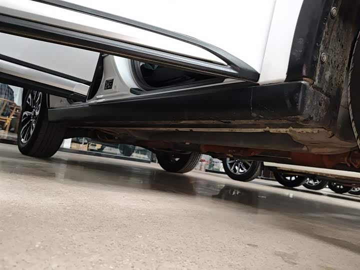 Фото 21 - Mitsubishi Outlander