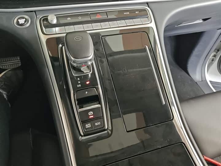 Фото 14 - GAC Trumpchi M8