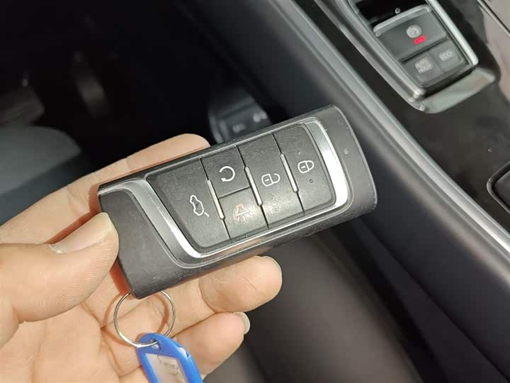 Фото 9 - GAC Trumpchi M8