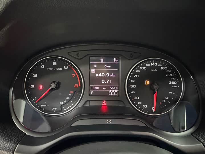 Фото 23 - Audi Q2L
