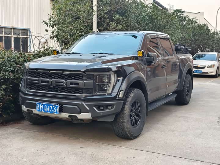 Фото 1 - Ford F-150 Raptor