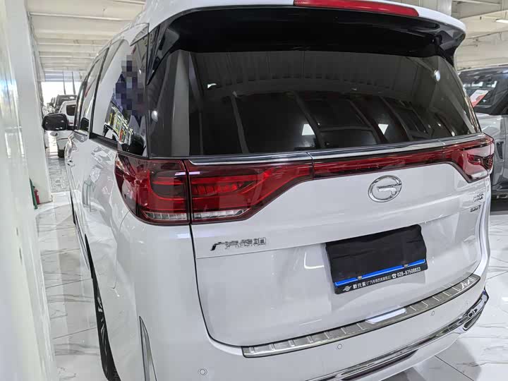 Фото 4 - GAC Trumpchi M8