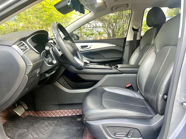 Фото 7 - Roewe i6 Max