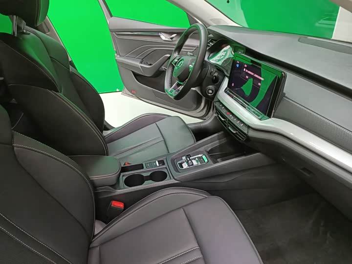 Фото 17 - Skoda Octavia Pro