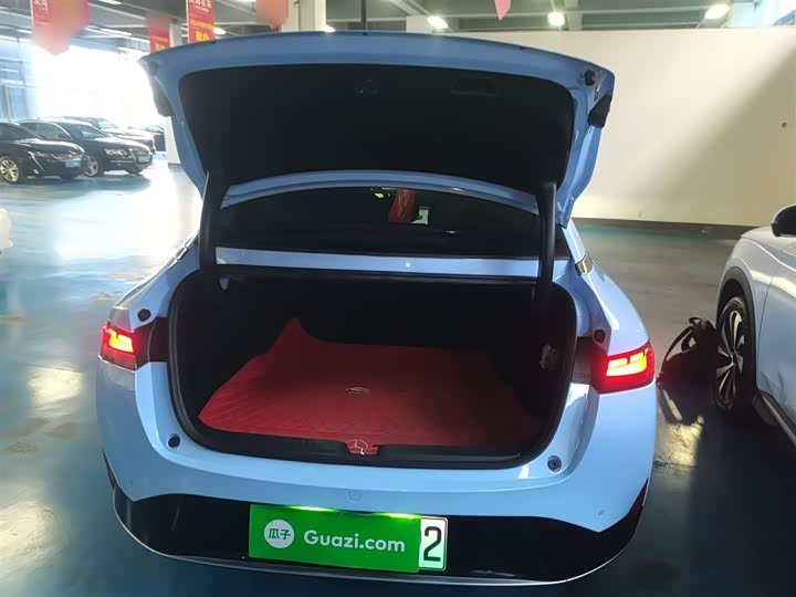 Фото 18 - XPeng P5