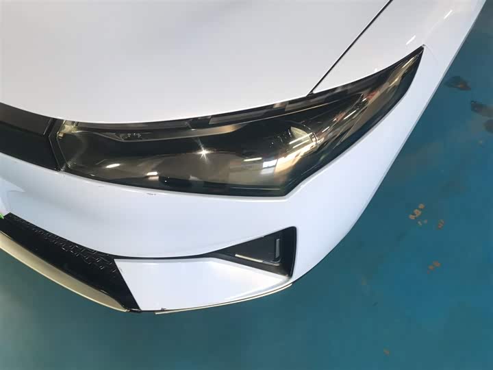 Фото 23 - XPeng P5