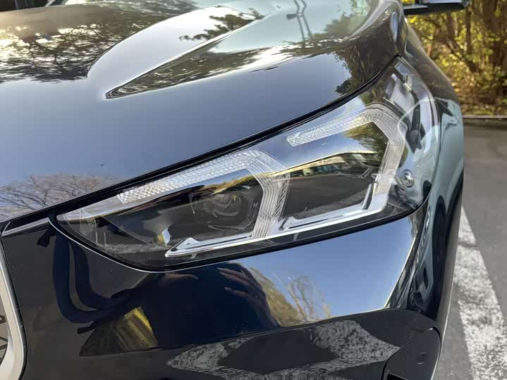 Фото 15 - BMW iX1