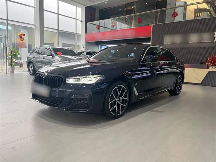 Фото 1 - BMW 5 Series