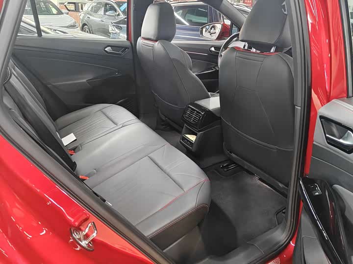 Фото 11 - Volkswagen ID.4 X