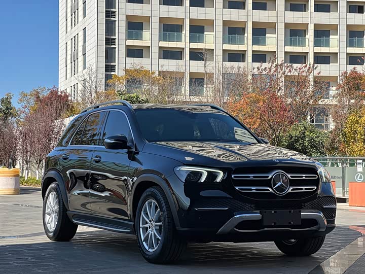 Фото 3 - Mercedes-Benz GLE-Class