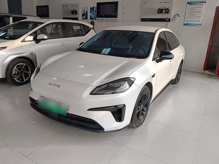 Фото 1 - GAC Aion RT