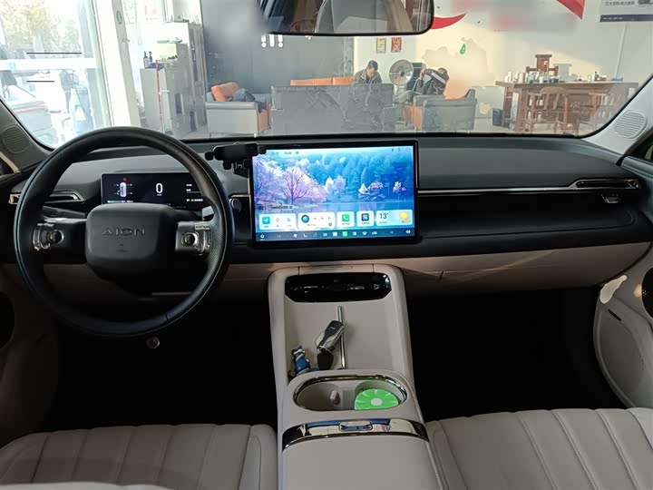 Фото 10 - GAC Aion RT