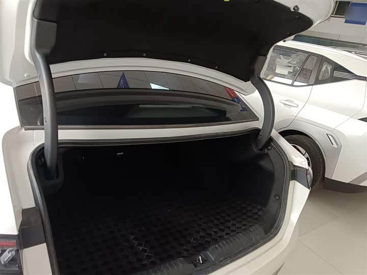 Фото 19 - GAC Aion RT