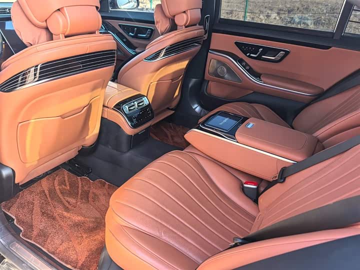 Фото 5 - Mercedes-Benz S-Class