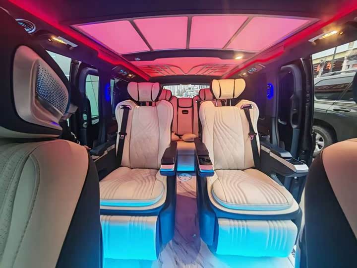 Фото 4 - Mercedes-Benz Vito