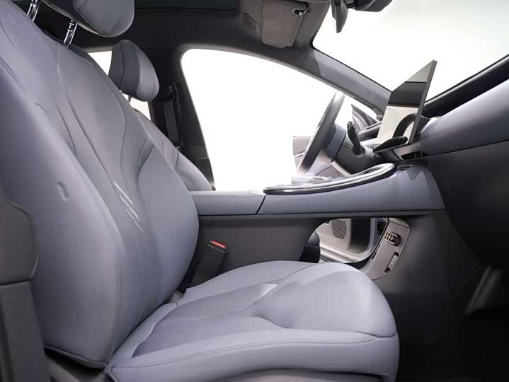 Фото 17 - XPeng G7