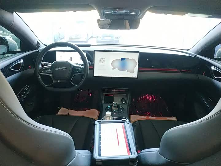 Фото 10 - BYD Seal