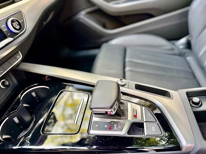 Фото 8 - Audi A5