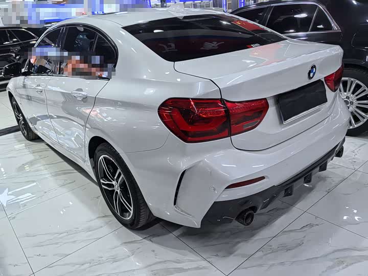 Фото 4 - BMW 1 Series