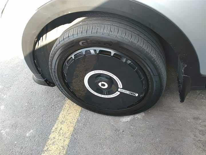 Фото 23 - Smart #1