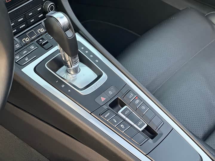 Фото 12 - Porsche 718