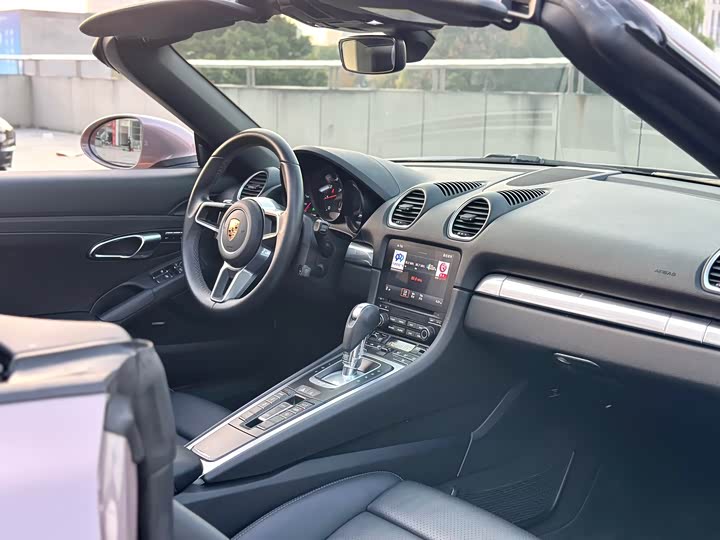 Фото 16 - Porsche 718