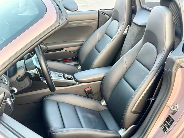 Фото 20 - Porsche 718