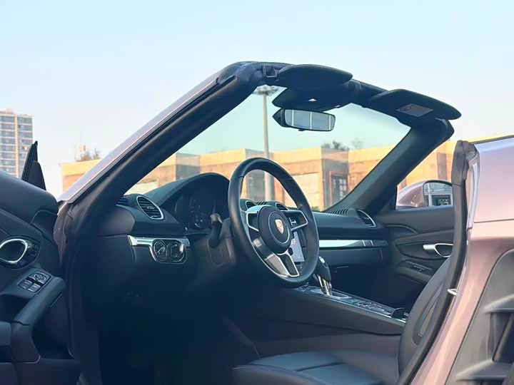 Фото 22 - Porsche 718