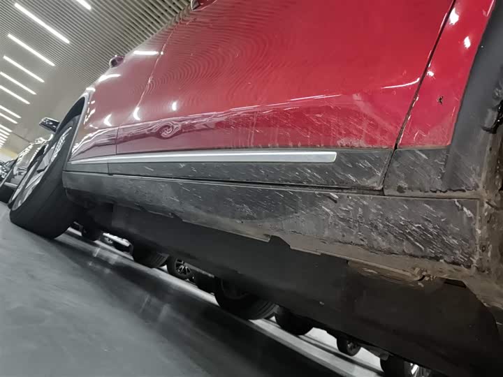 Фото 21 - BYD Tang Hybrid/EV