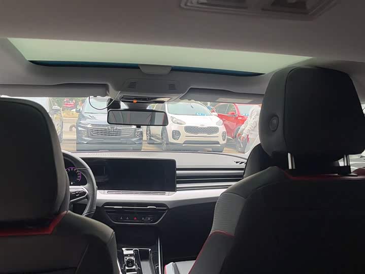 Фото 15 - Volkswagen Lamando L