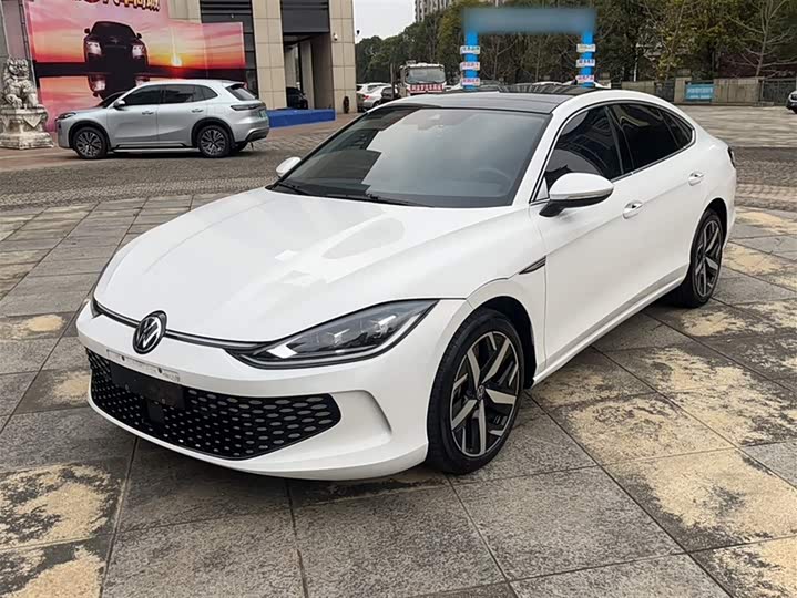 Фото 2 - Volkswagen Lamando L