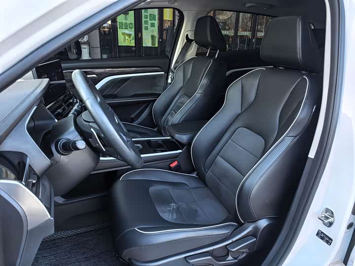 Фото 10 - Haval H6