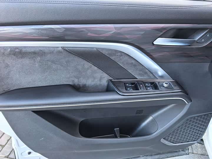 Фото 11 - Haval H6