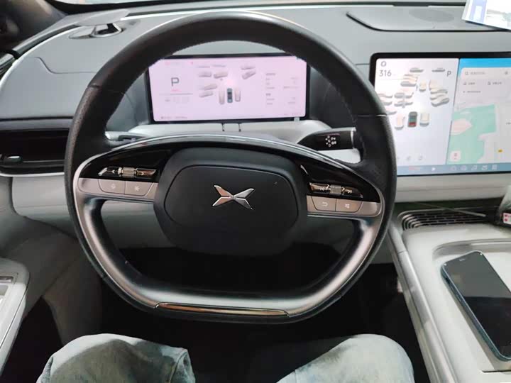 Фото 11 - XPeng G9