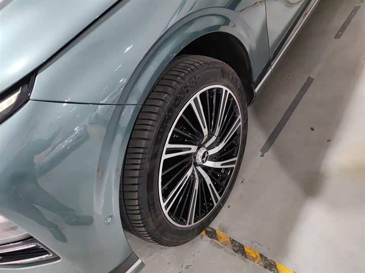 Фото 23 - XPeng G9