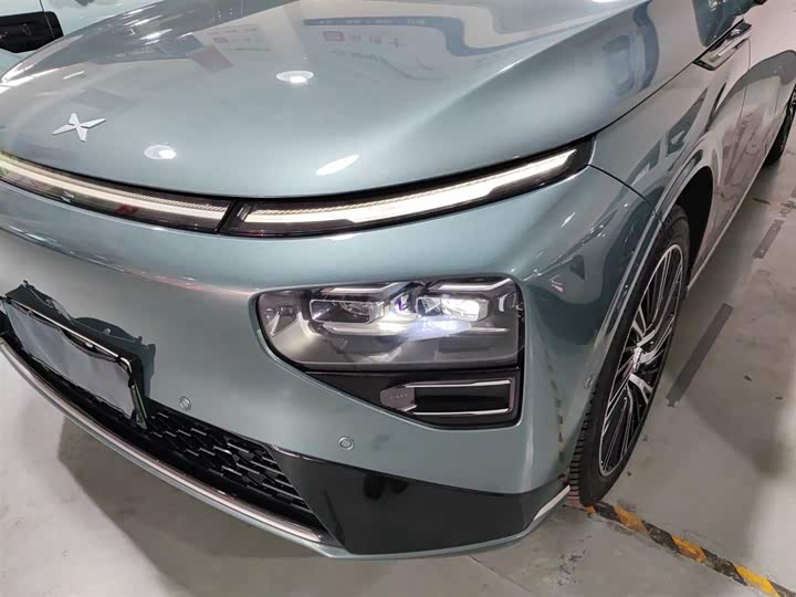 Фото 24 - XPeng G9