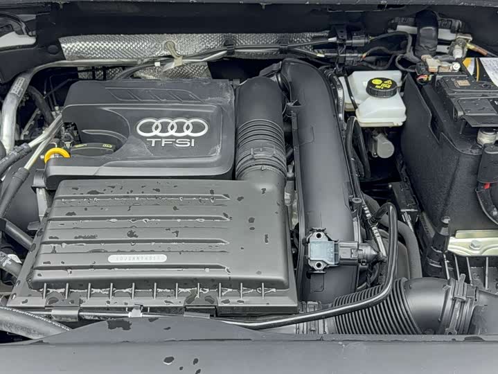 Фото 15 - Audi Q3