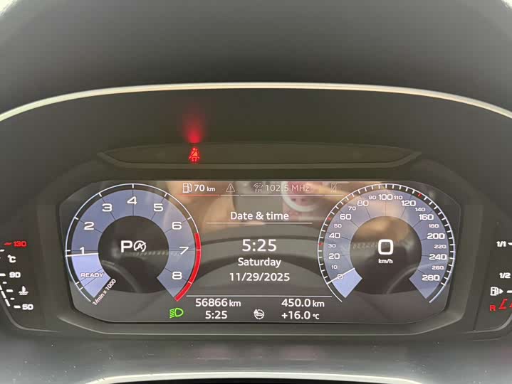 Фото 16 - Audi Q3