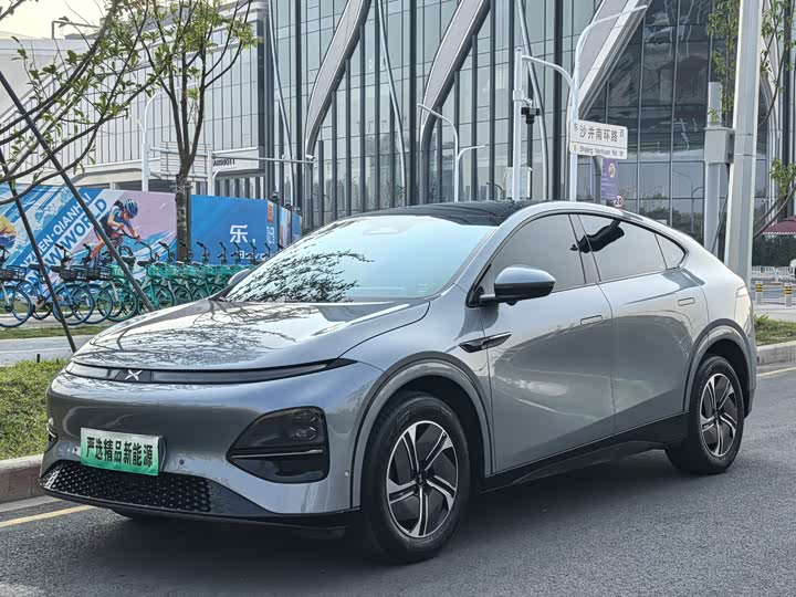 Фото 1 - XPeng G6