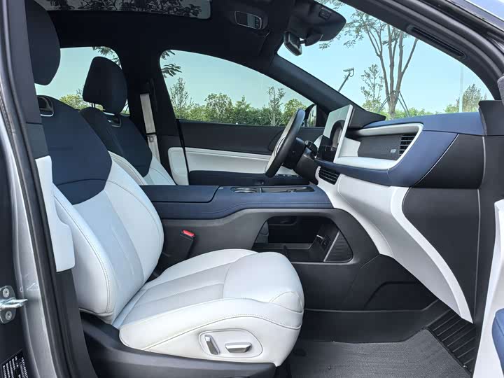 Фото 11 - XPeng G6