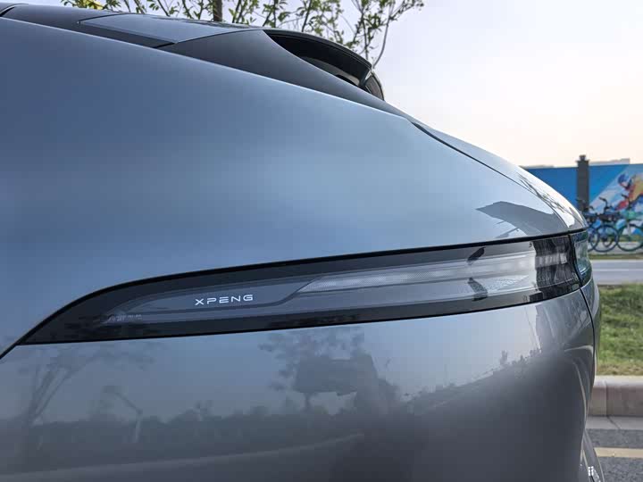 Фото 14 - XPeng G6