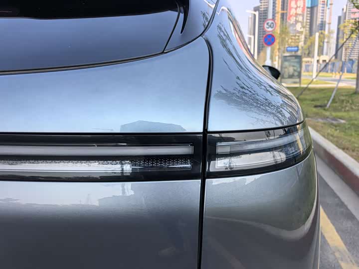 Фото 15 - XPeng G6