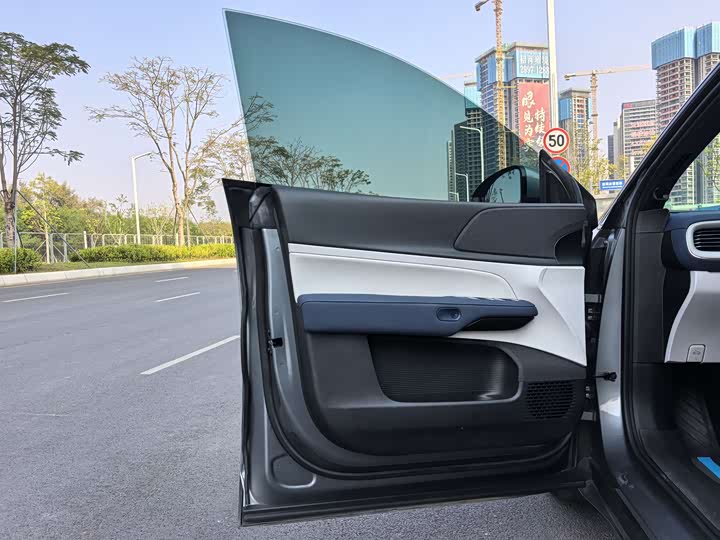 Фото 17 - XPeng G6